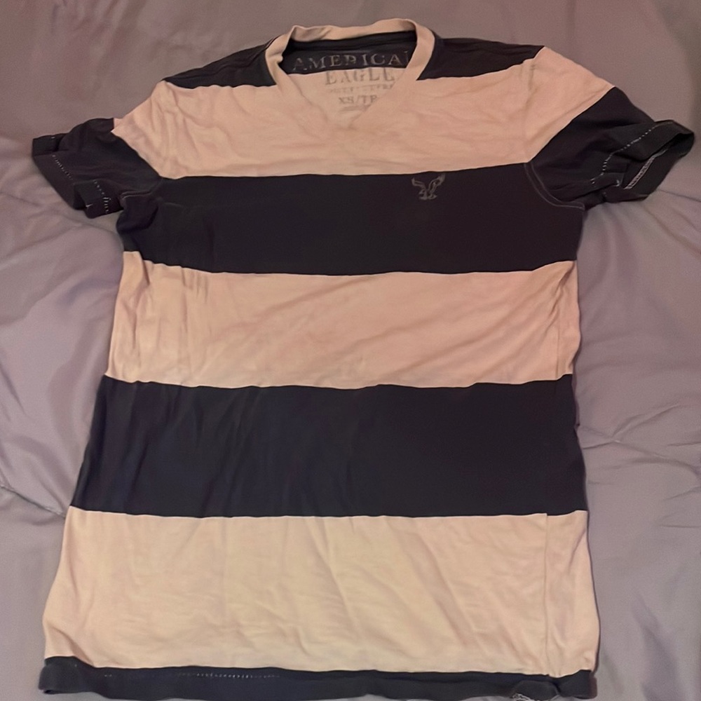 American Eagle Athletic Fit V-Neck